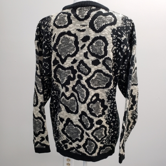 Rainbow Ridge Animal Print Acrylic Sweater Vintage Korea Womens Size Medium - Picture 2 of 6